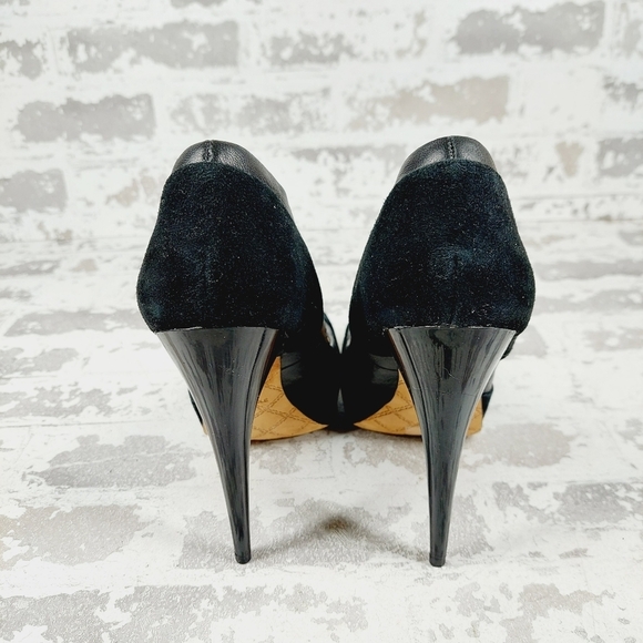 NEW L.A.M.B.Black Leather Stripe Detail Slip On High Stiletto Heels E734 - Picture 6 of 13